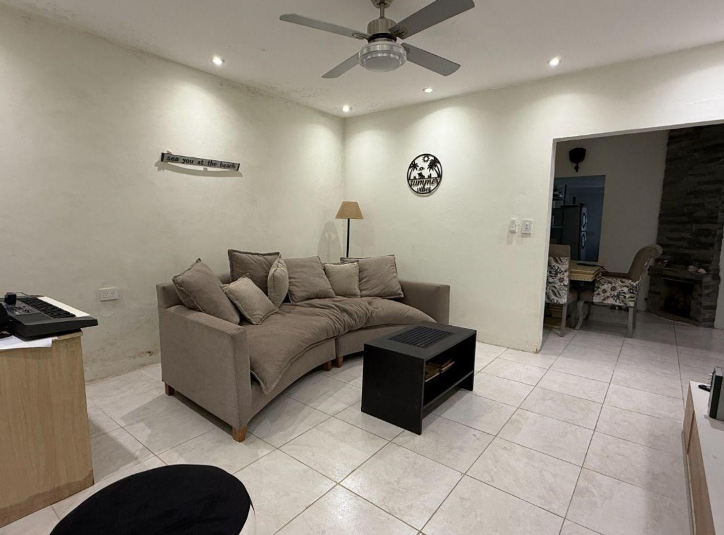 Foto de Casa en venta multifamiliar - Av Benavidez, imagen 5