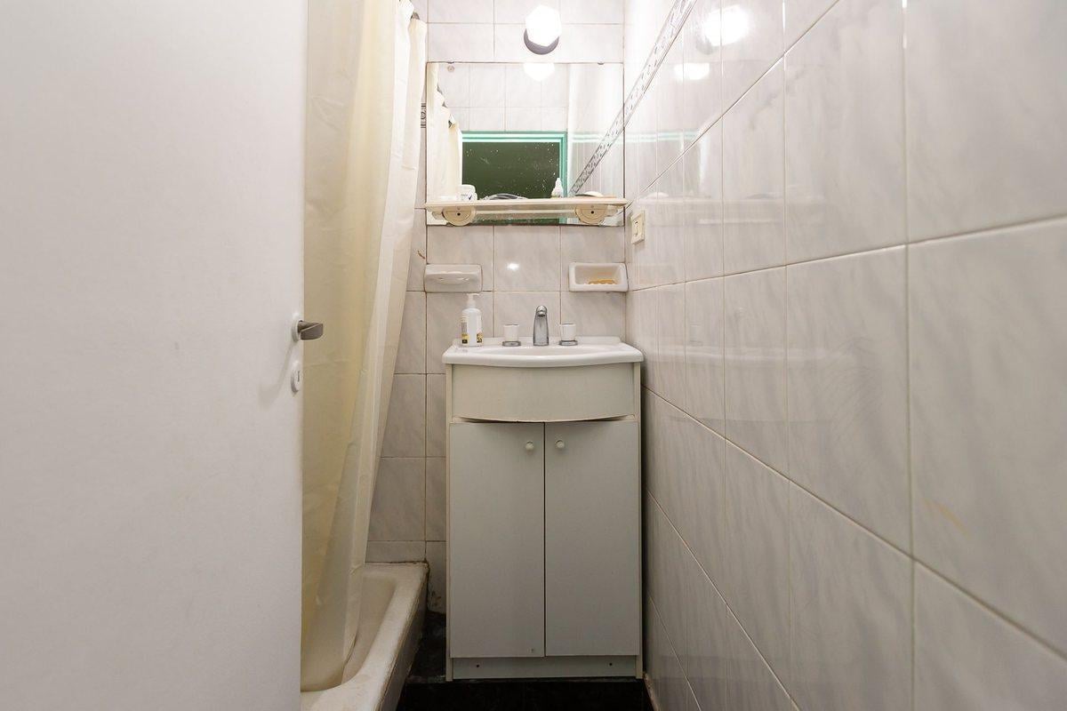 Foto de VENTA MONOAMBIENTE EN RAMOS MEJIA- PERMUTA, imagen 3