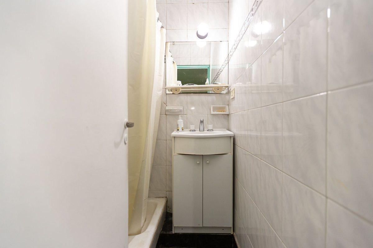 Foto de VENTA MONOAMBIENTE EN RAMOS MEJIA- PERMUTA, imagen 5
