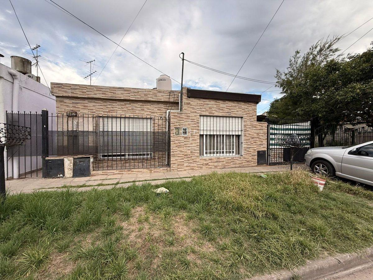 Foto de VENTA DOS DEPTOS 2 Y 3 AMB EN BLOQUE/ APTO CREDITO, imagen 2