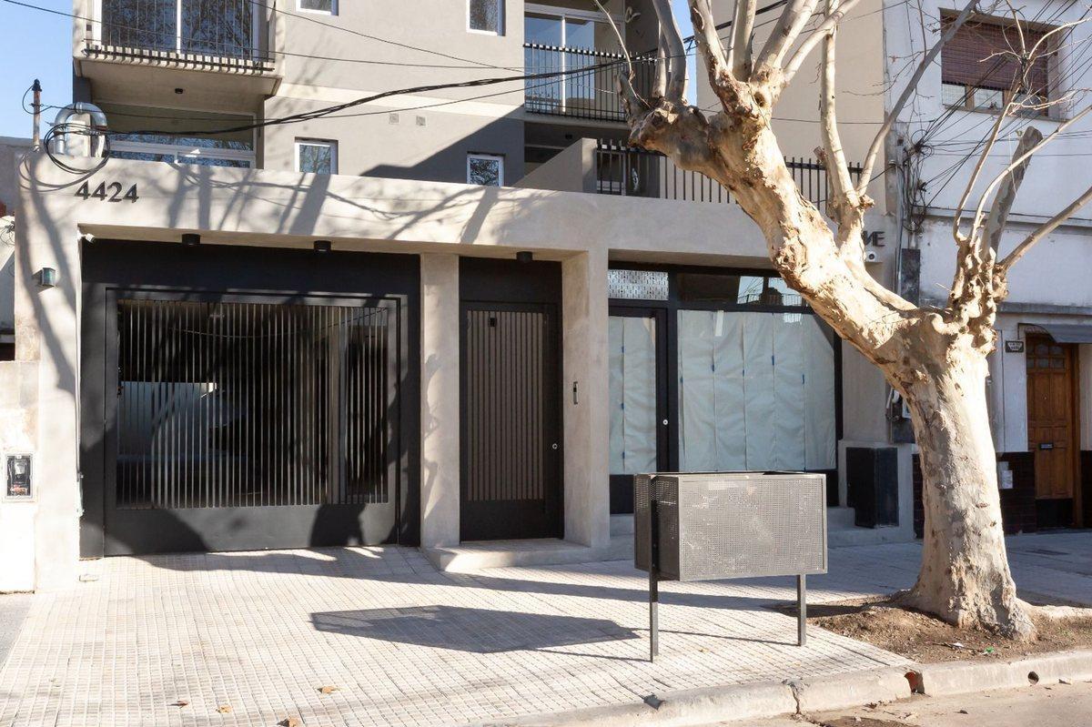 Foto de VENTA LOCAL A ESTRENAR EN CASEROS CENTRO FINANCIA, imagen 5