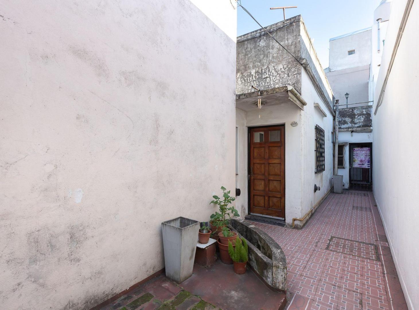 Foto de CASA 4AMB PARA INVERTIR HAEDO -PERMUTA, imagen 2