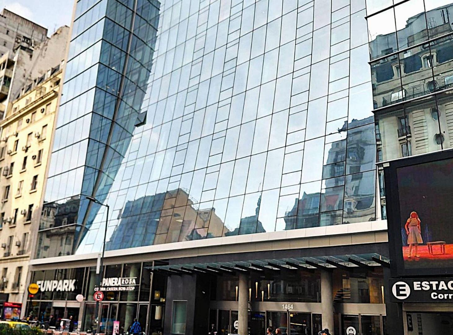 Foto de VENTA OFICINA LEX TOWER - 76m2 - ZONA TRIBUNALES, imagen 2