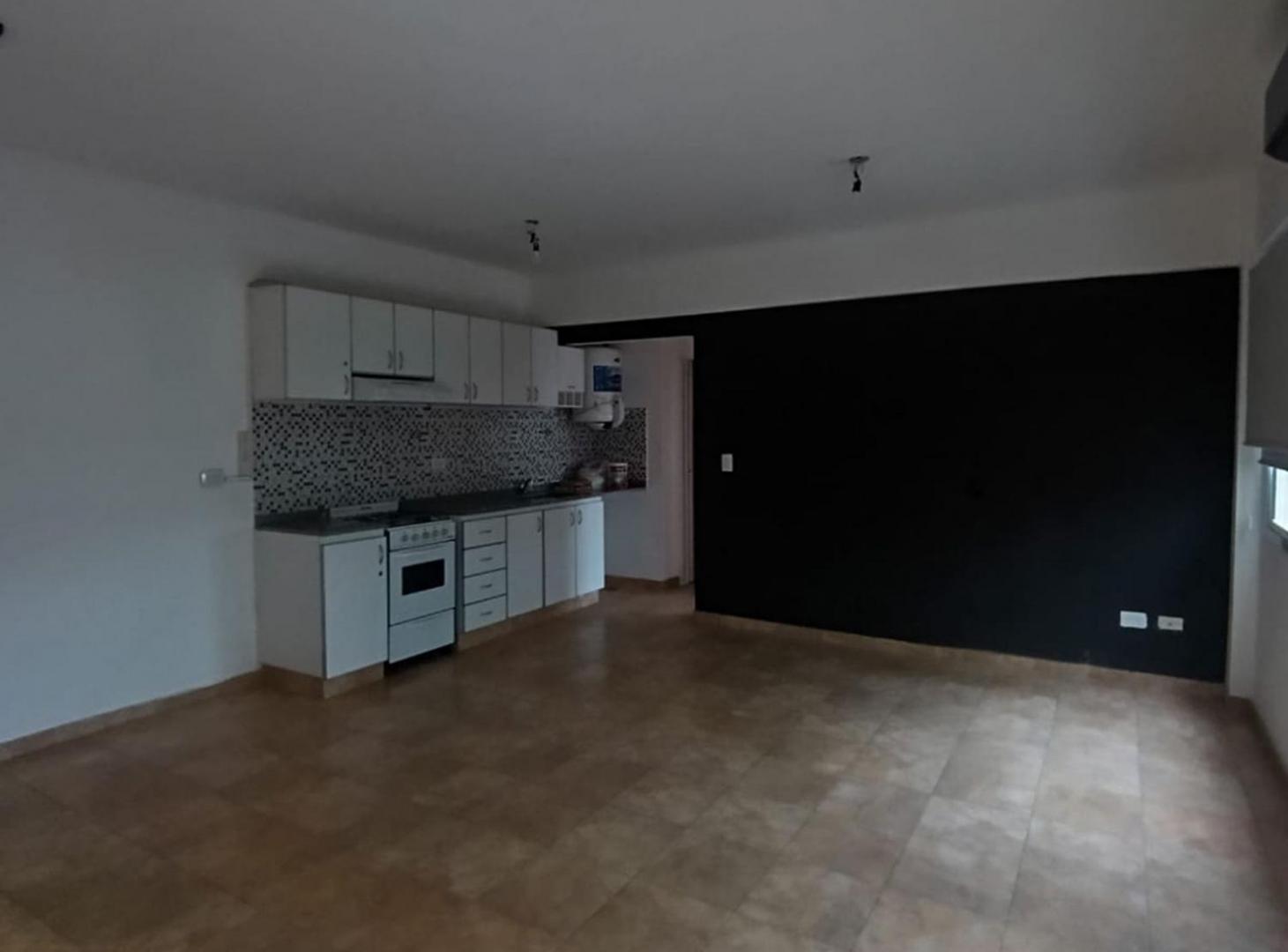 Foto de VENTA DEP. 2 AMB BALCON AL FRENTE PALOMAR PERMUTA, imagen 4