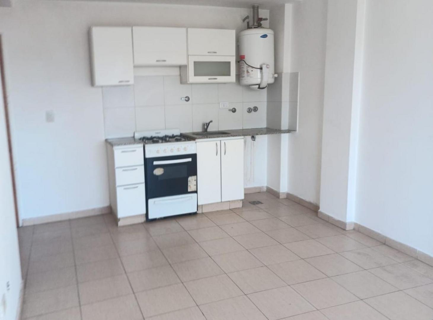 Foto de VENTA DEP. 2 AMB. C/BALCON PALOMAR PERMUTA, imagen 5