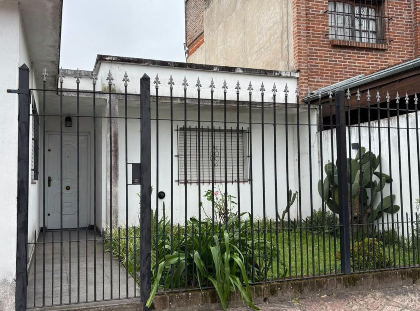Foto de Alquiler Casa 3Amb S.Miguel-COCHERA PARQUE JARDIN, imagen 2