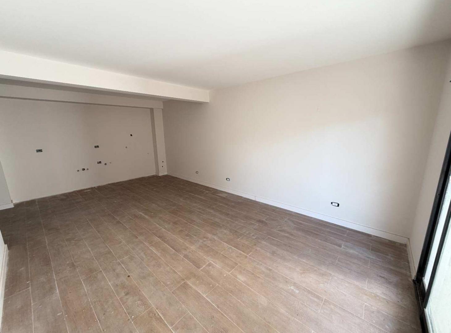 Foto de VENTA DEPTO 2 AMBIENTES CON BALCON - BALVANERA, imagen 4