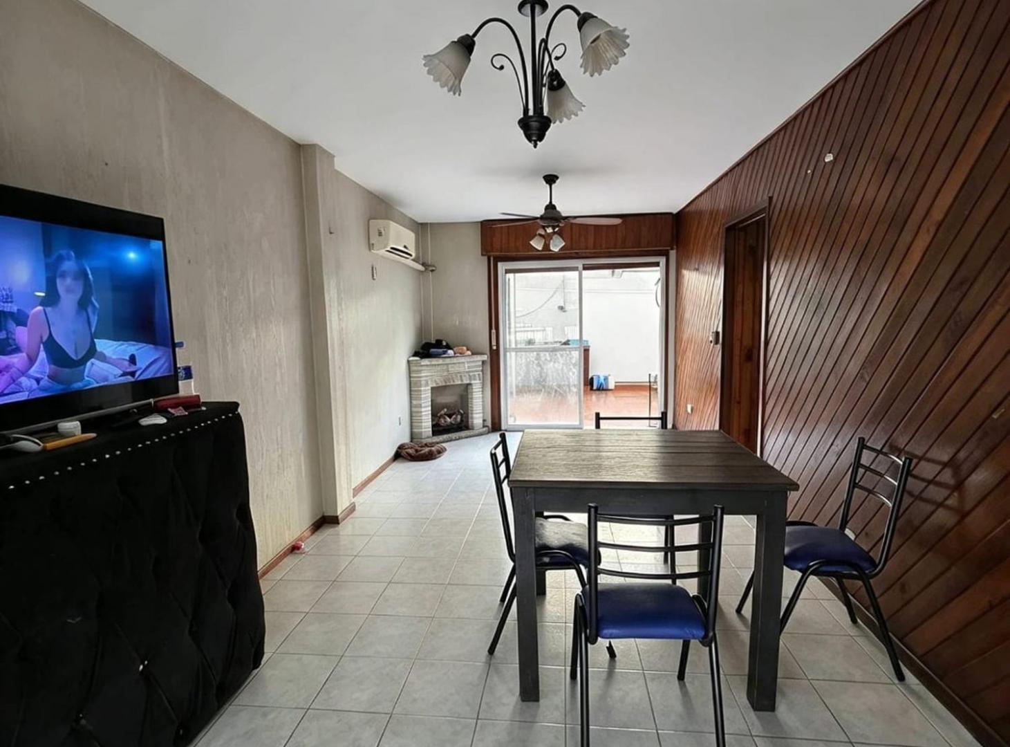 Foto de VENTA CASA - 4 AMB - HURLINGHAM BARRIO CARTERO, imagen 5