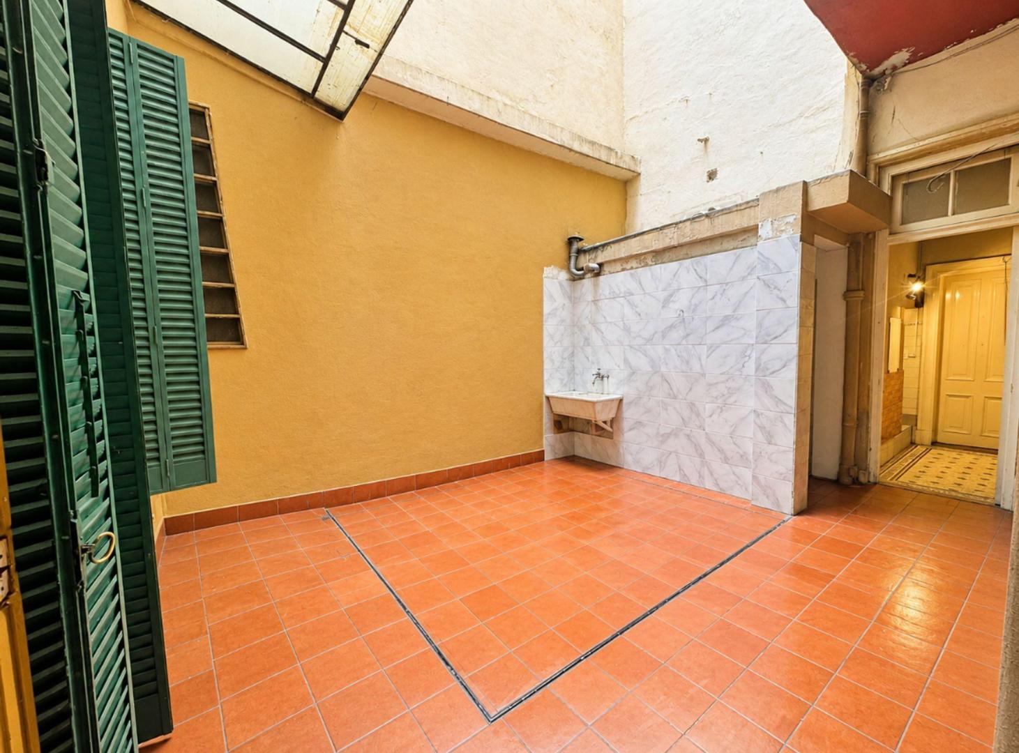 Foto de venta departamento piso monserrat 7 ambientes, imagen 4