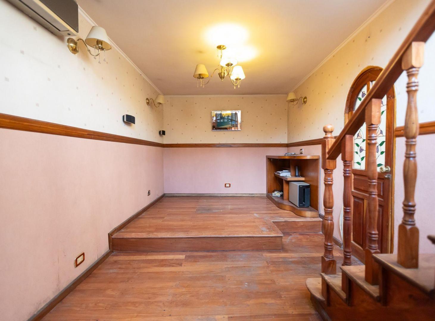 VENTA CASA  5 AMB VILLA DE MAYO CON PATIO