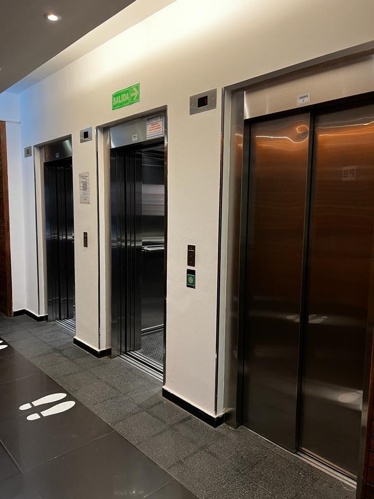 apto oficina zona bancaria amplia