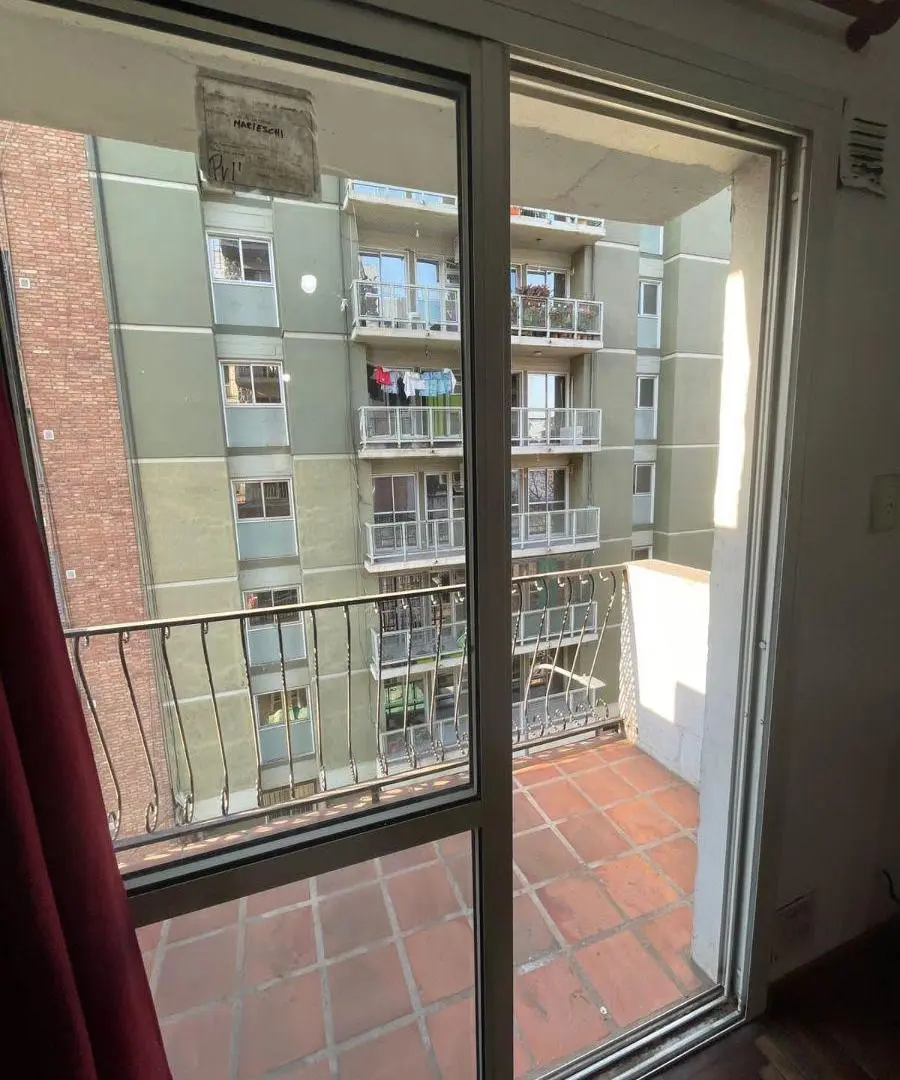 Alquiler un dormitorio en nva cba Santiago temple 21 piso 4 5