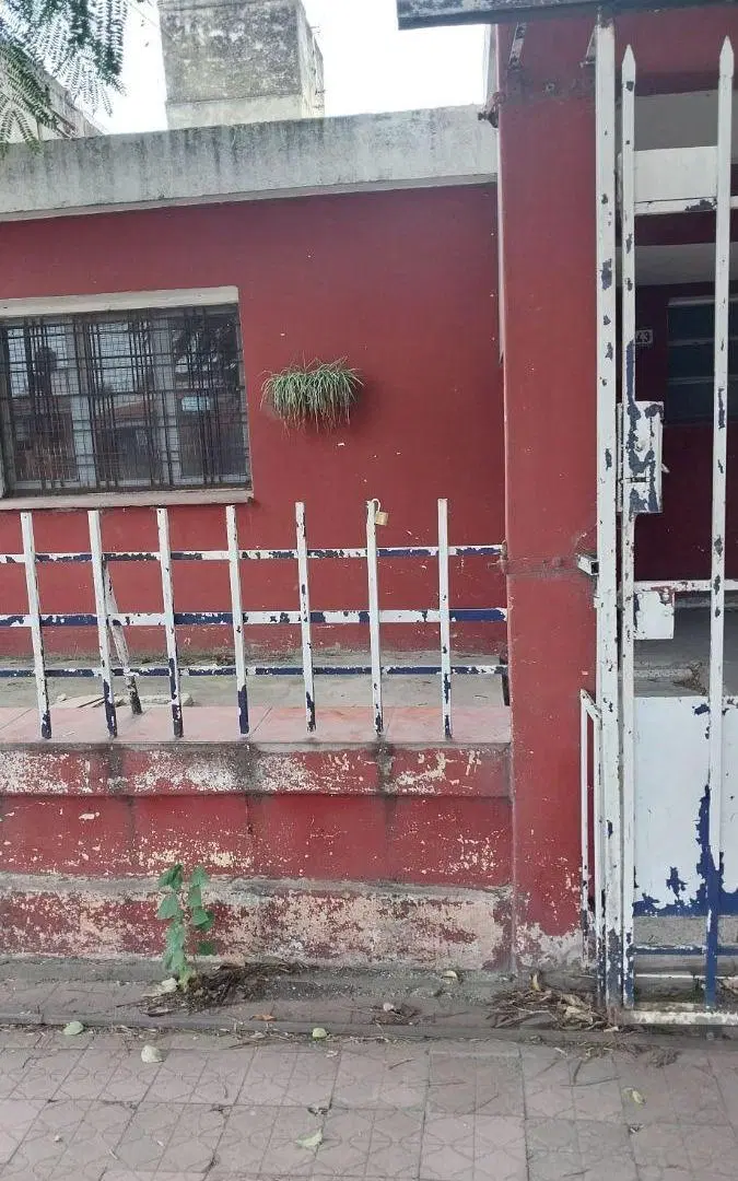 A venta sobre Avenida Pablo Neruda 343 Ideal local comercial y vivienda 3