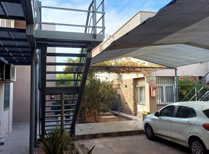 Hermoso departamento con cochera 4