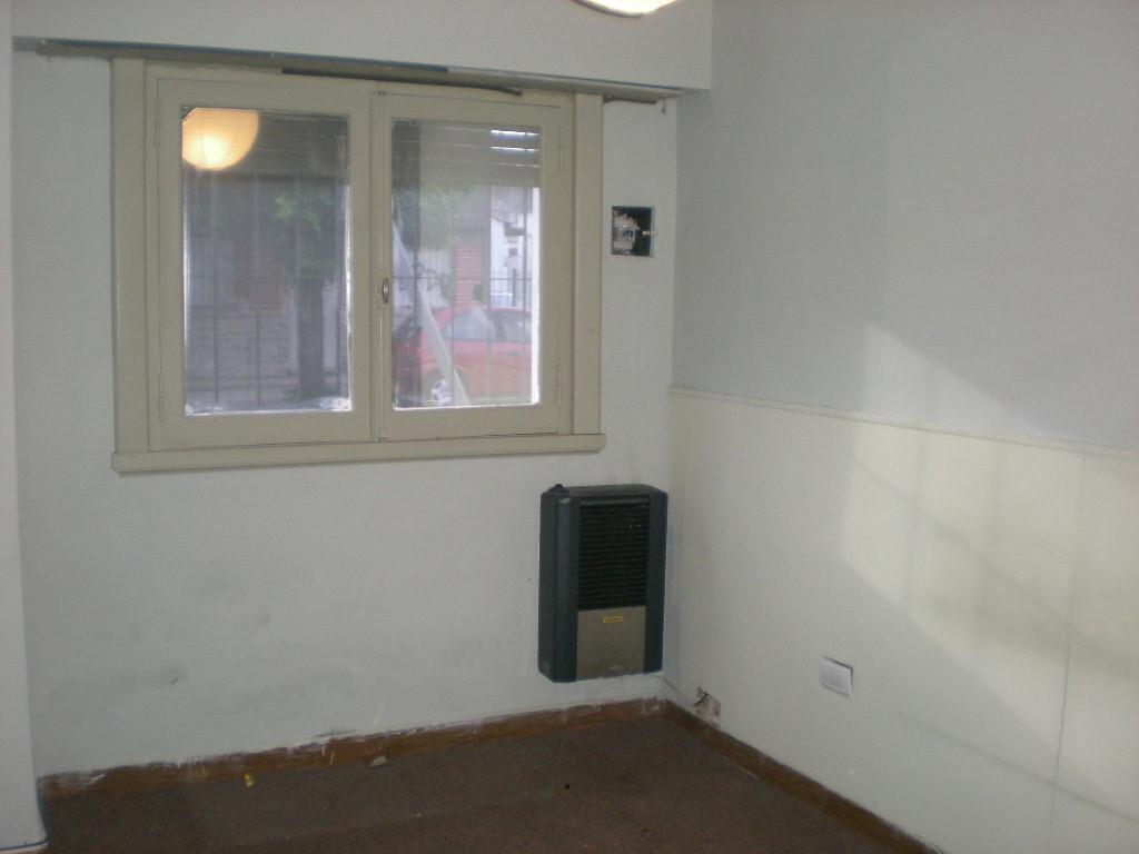 Local y Vivienda en Ph - Zona Don Bosco 4