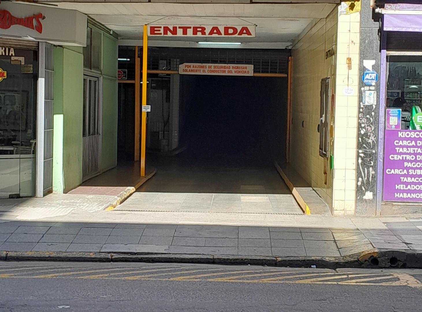 Foto de COCHERA en "Bocina's" Mar del Plata -Rivadavia 2270-, imagen 5