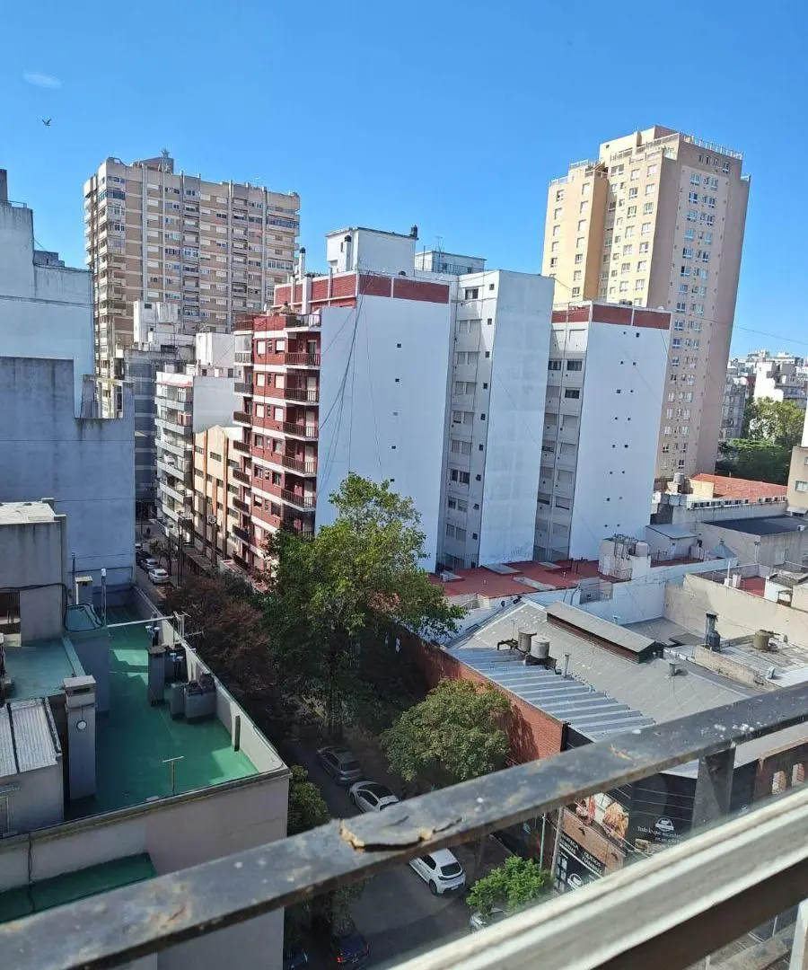 alquiler 24 meses Departamento de 3 ambientes a la calle 4