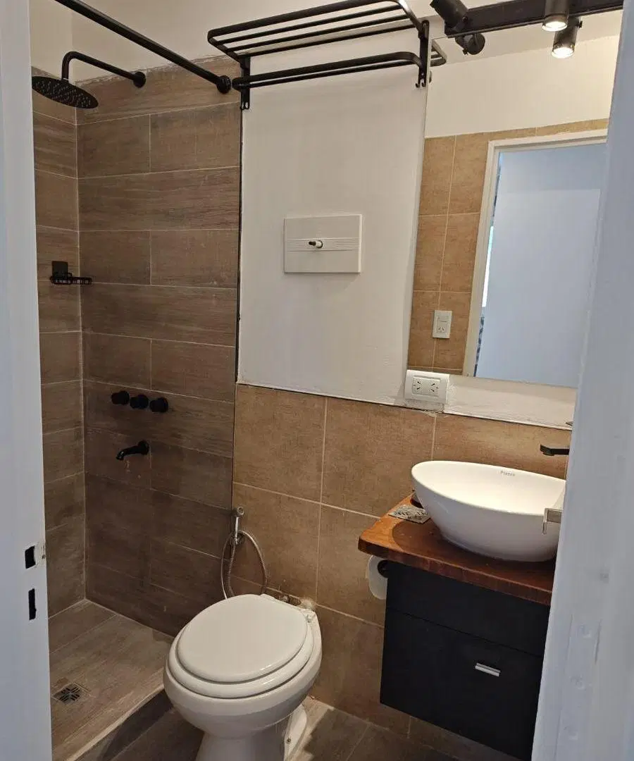 Alquiler x 24 meses Departamento de 2 ambientes en Av. Pedro Luro 3050 (Galeria Luro) 5