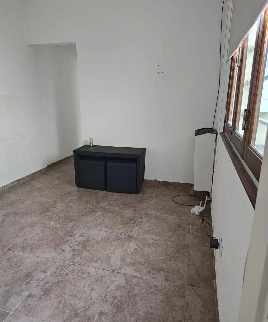 PH de 2 ambientes con patio sin expensas 5