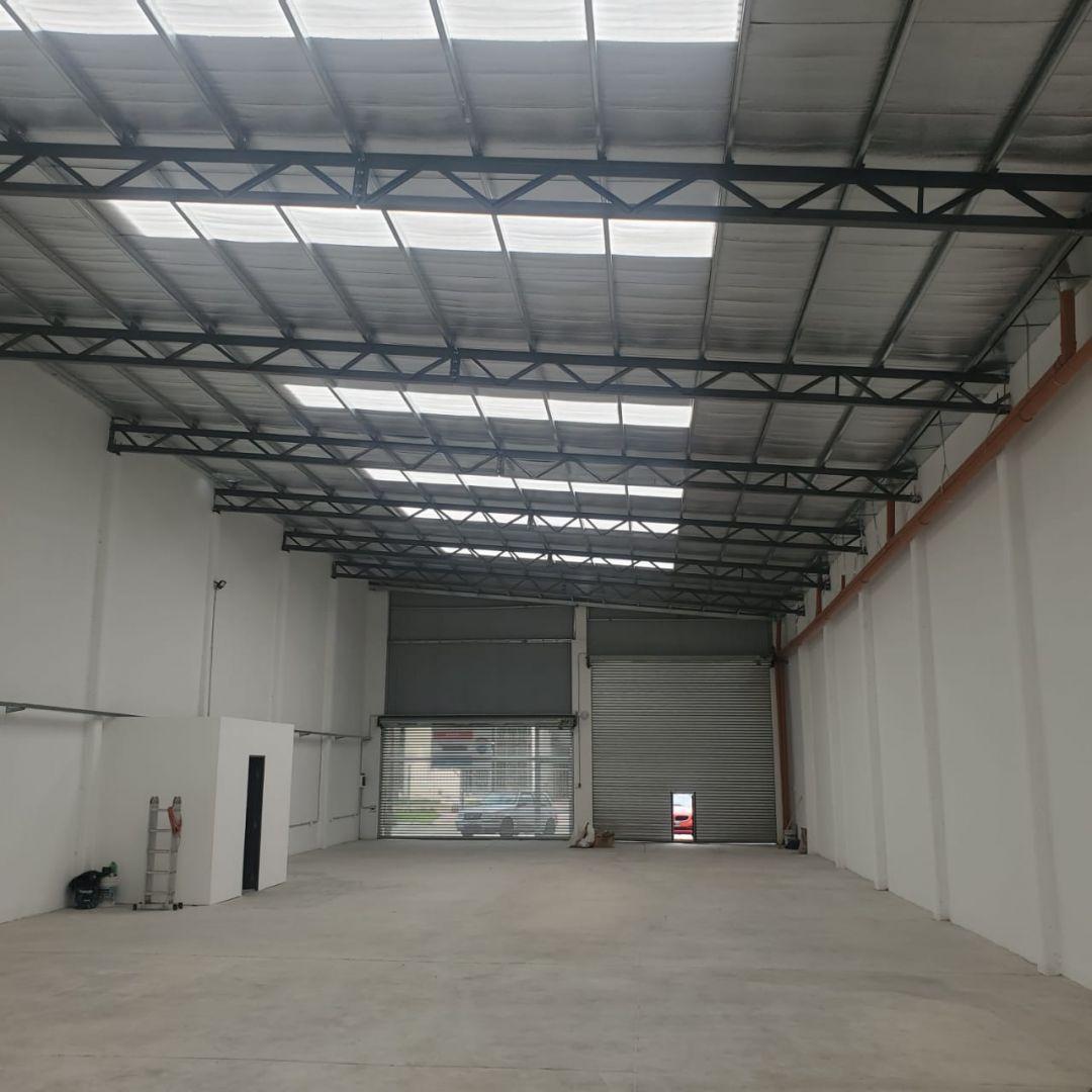 Galpon a La Venta de 500 m² 2