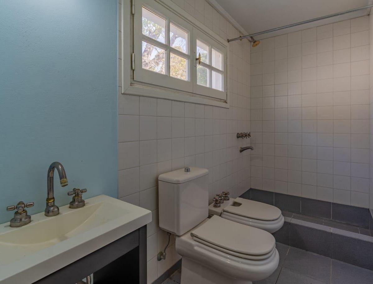 Venta Importante Residencia 6 Amb Barrio Parque El Grosellar 4