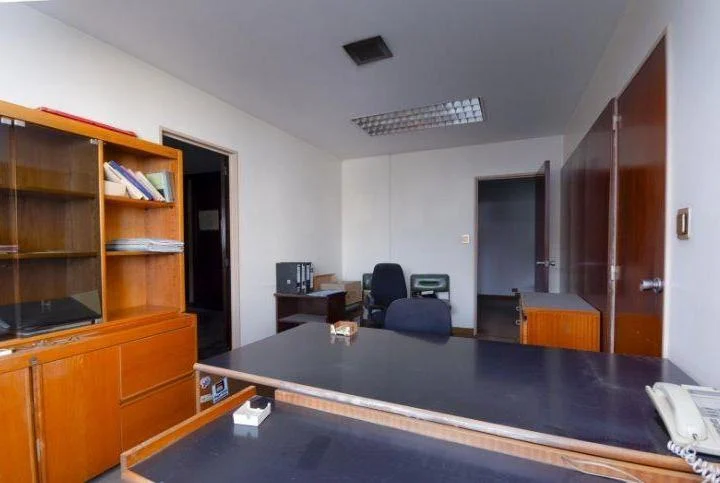 PISO DE OFICINAS 400 m2 EN ALQUILER ACEPTA PROPUESTA 5