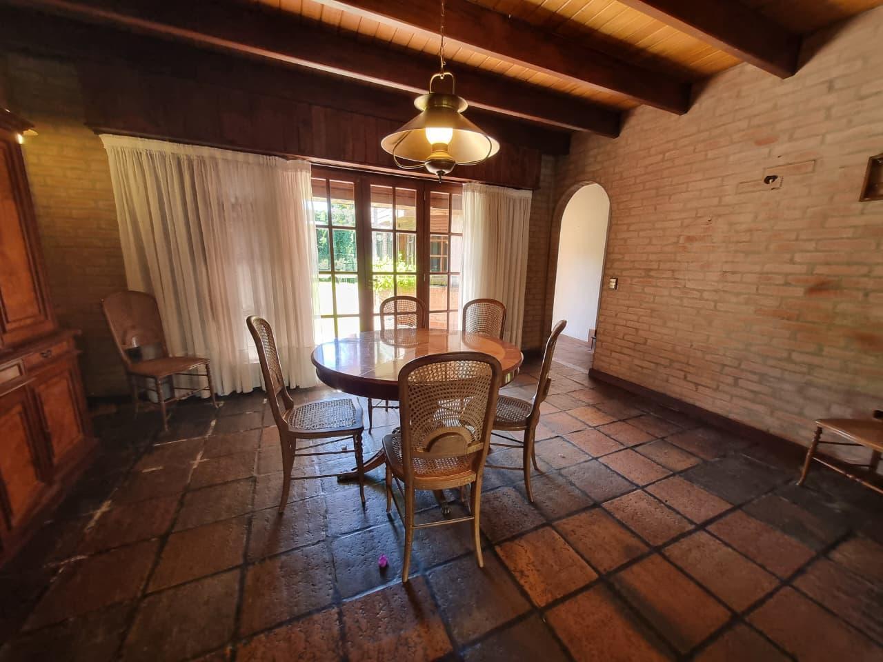Foto de ALQUILER CHALET 5 AMBIENTES CON PARQUE GARAGE PLAYROOM LOS TRONCOS, imagen 2