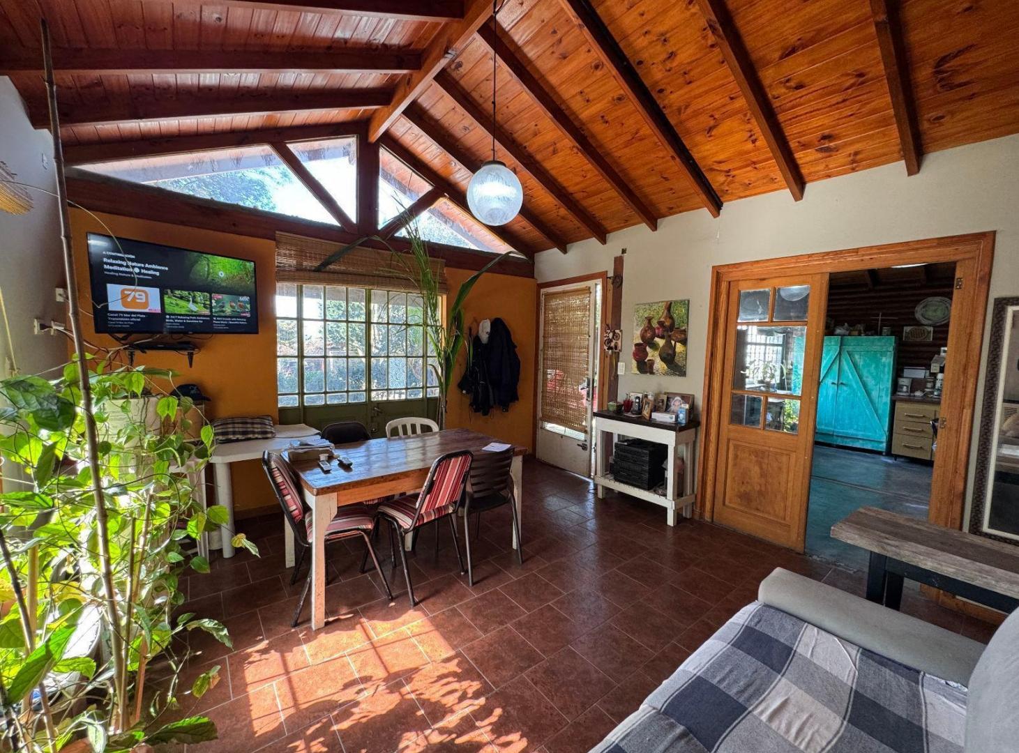 Foto de Casa en OPORTUNIDAD sobre lote de 610 m2 en Santa Celina, imagen 2