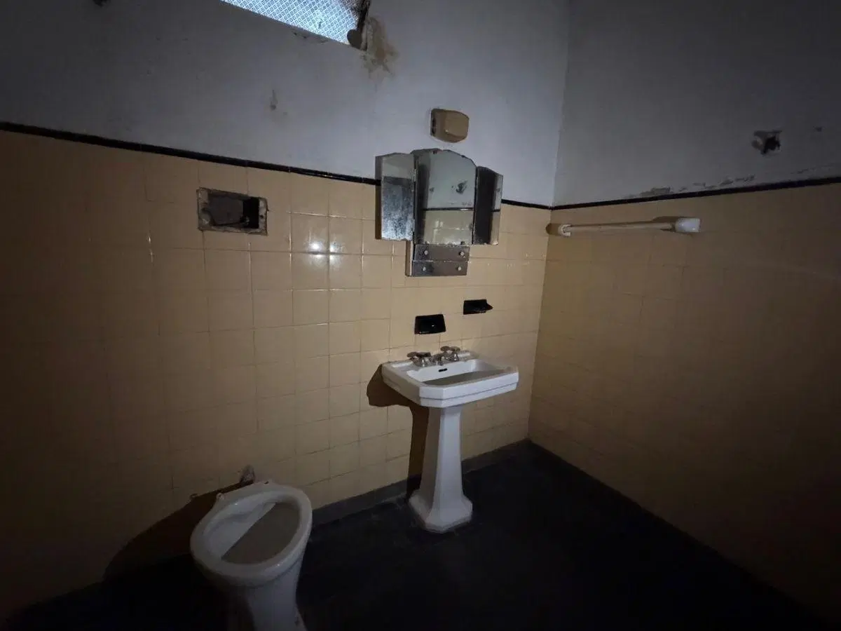 VENTA EMBALSE CASA A REFACCIONAR (Aguada de Reyes) 4