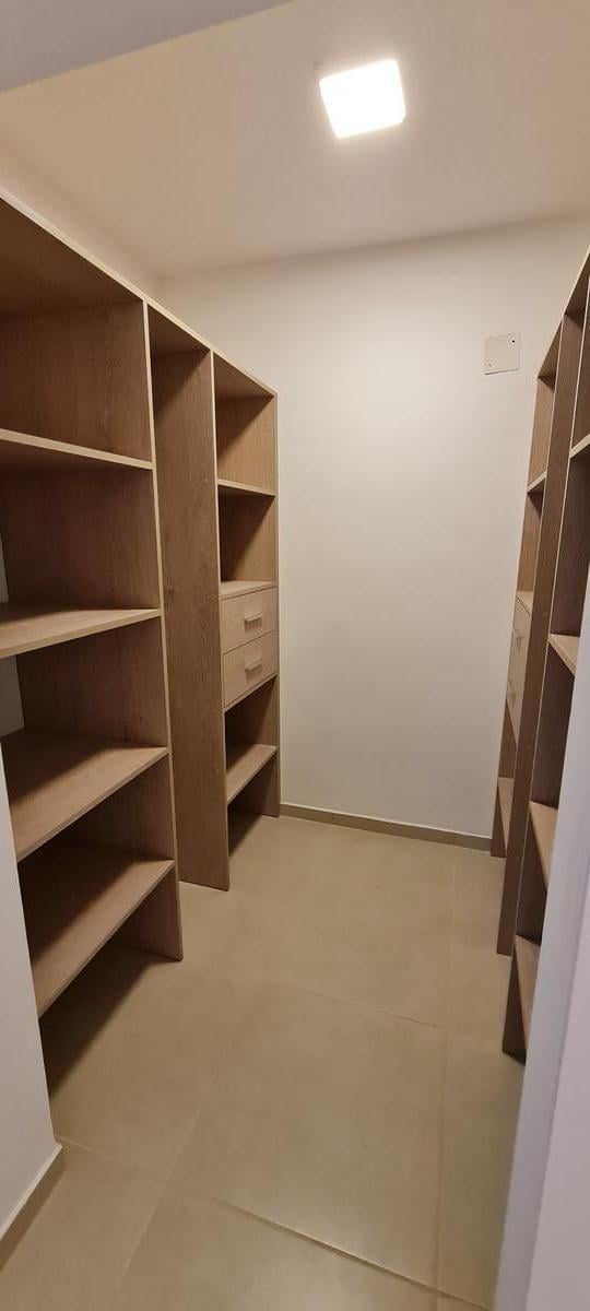 Casa Duplex Amoblada en Alquiler-  La Calandria zona sur