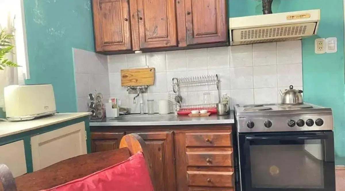 152BIS E/ 63 Y 64 CASA EN VENTA DE DOS DORMITORIOS, LOS HORNOS, LA PLATA.- 5
