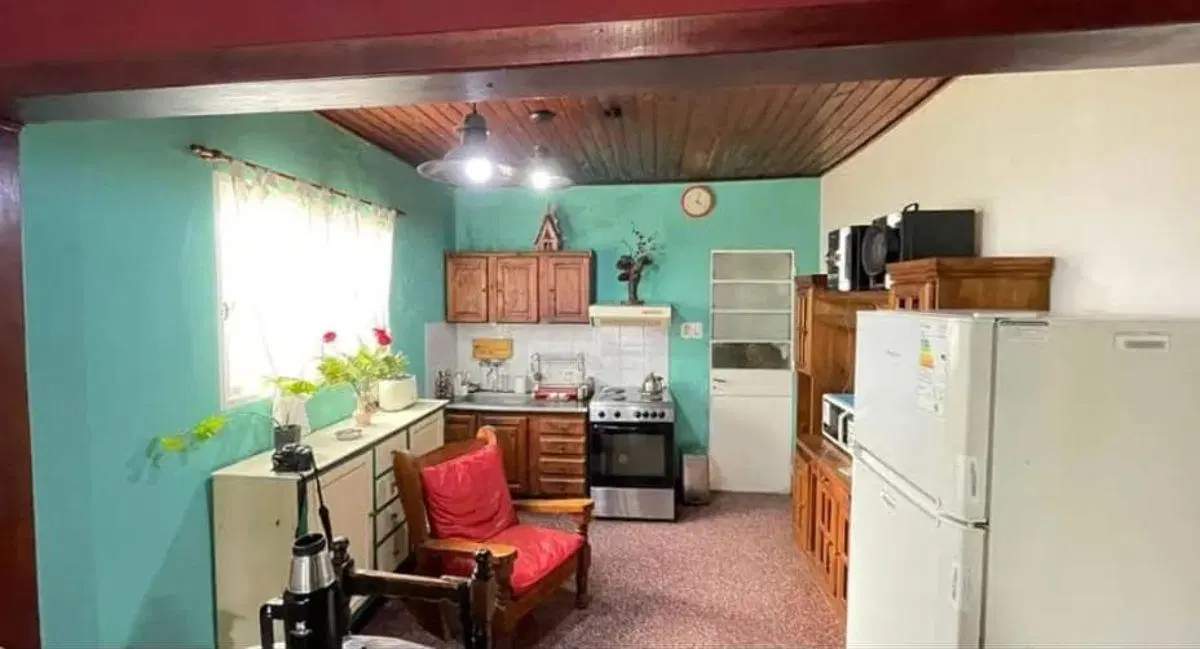 152BIS E/ 63 Y 64 CASA EN VENTA DE DOS DORMITORIOS, LOS HORNOS, LA PLATA.- 4
