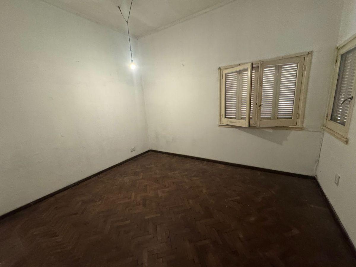 Foto de 2 E/ 46 Y 47 PH A REFACCIONAR EN VENTA 2 DORMITORIOS, LA PLATA.-, imagen 2