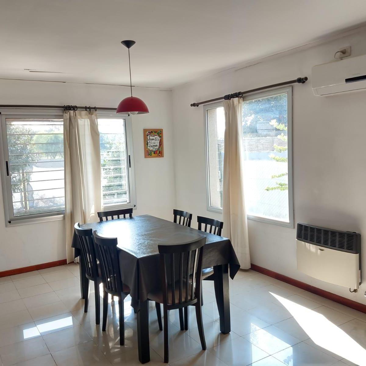 Casacuberta al 9000 (Casa de 3 dormitorios C/Cochera)