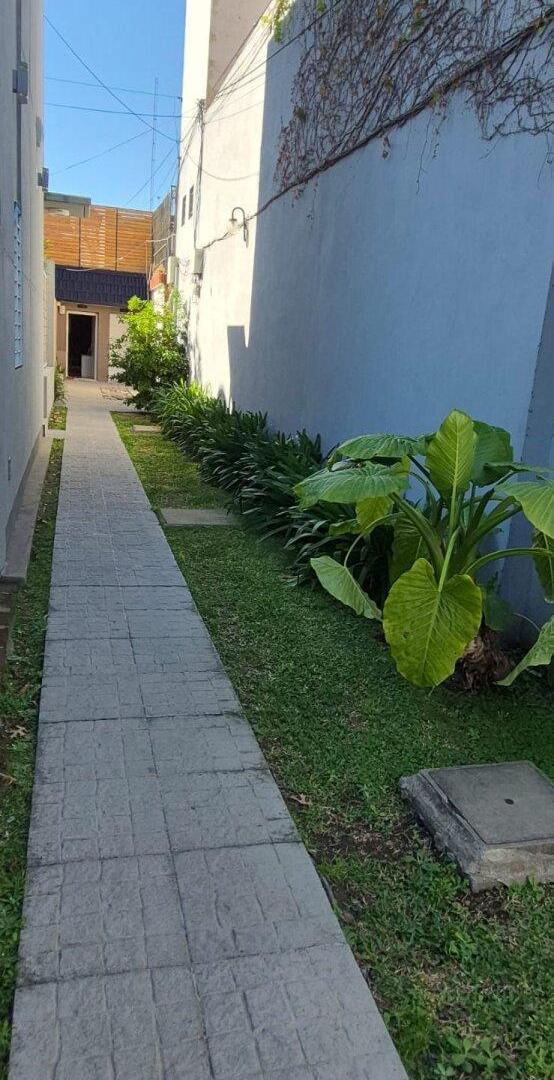 Foto de Av Del Rosario al 300 (Casa de pasillo 2 dormitorios C/Patio Terraza y, imagen 1