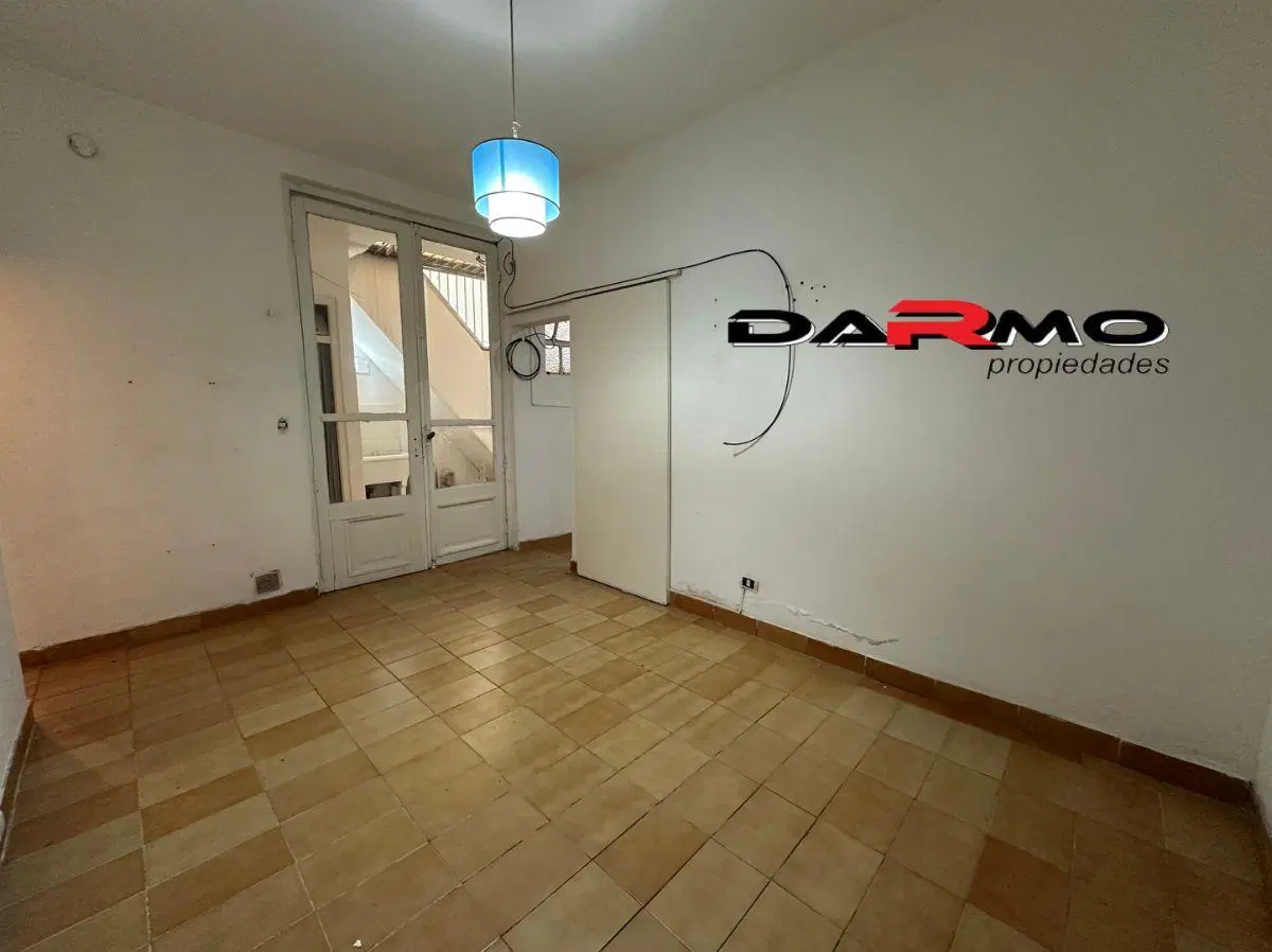 Amplio PH 3 Ambientes en Alquiler con Patio Cubierto y Lavadero – Boedo 2