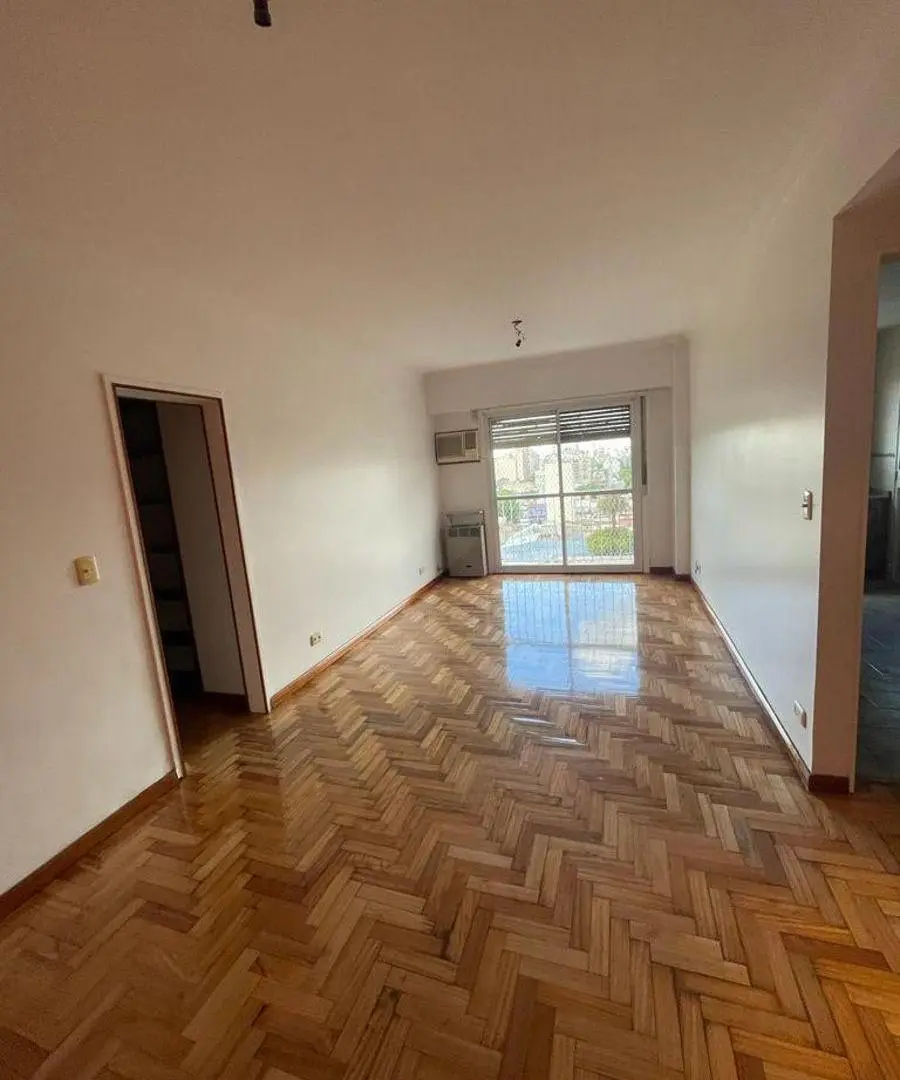 Venta Departamento 4 ambientes con Cochera y Baulera - Piso 12 - Torre en Almagro 8