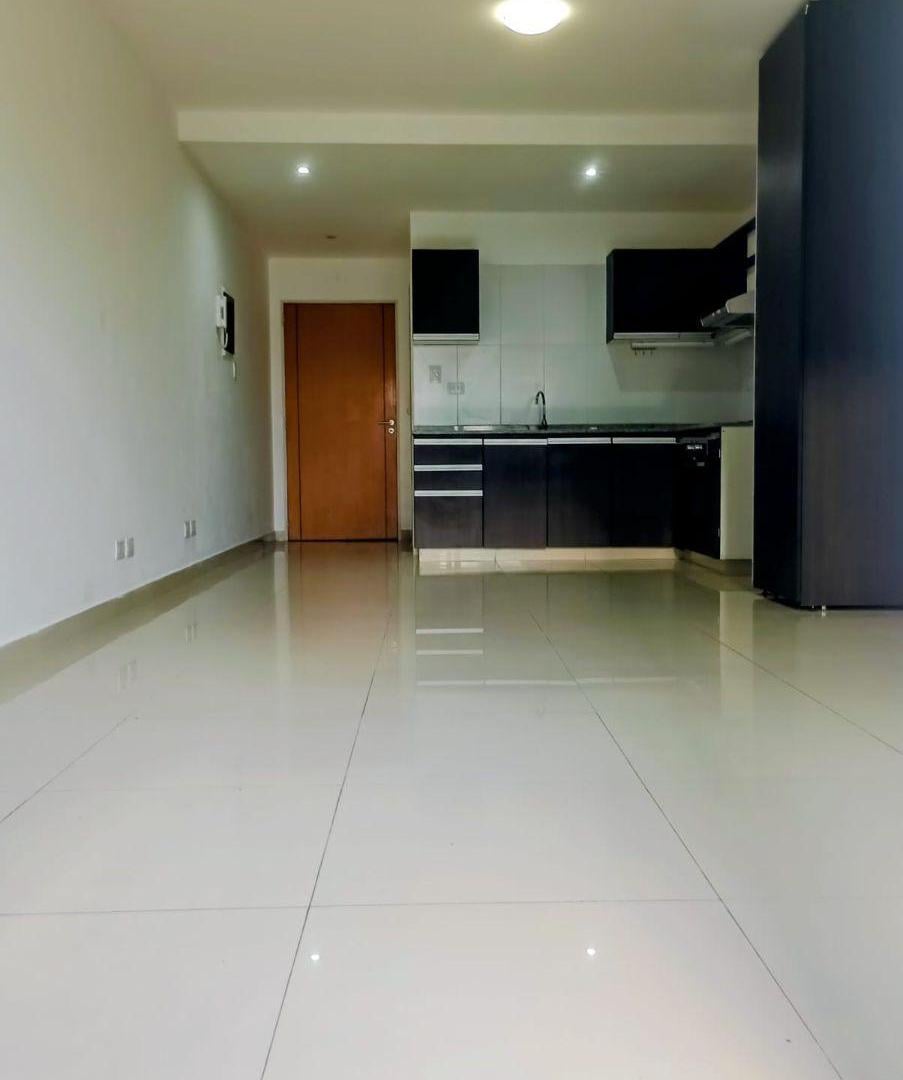 Foto de Excelente monoambiente super luminoso - Con balcón al contrafrente, imagen 3