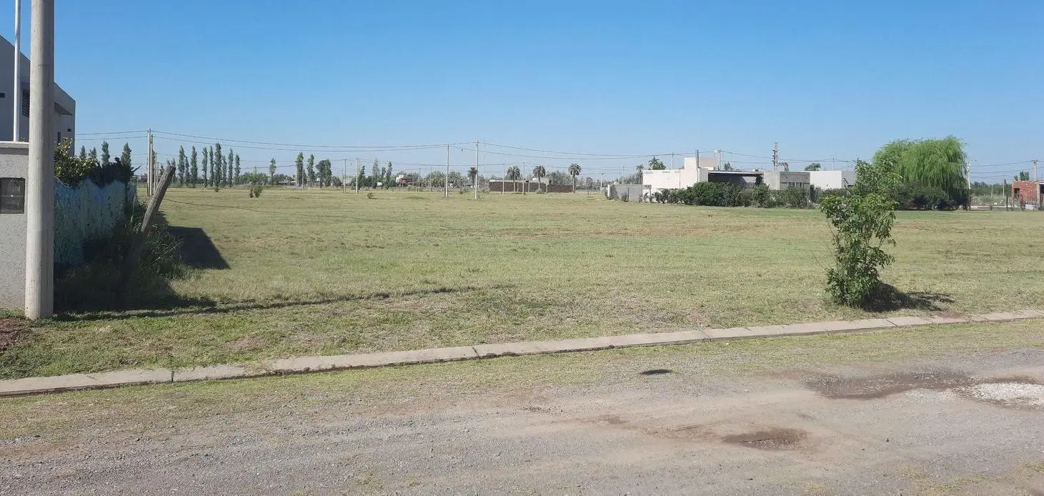 Terreno en Barrio El Molino Roldán 4