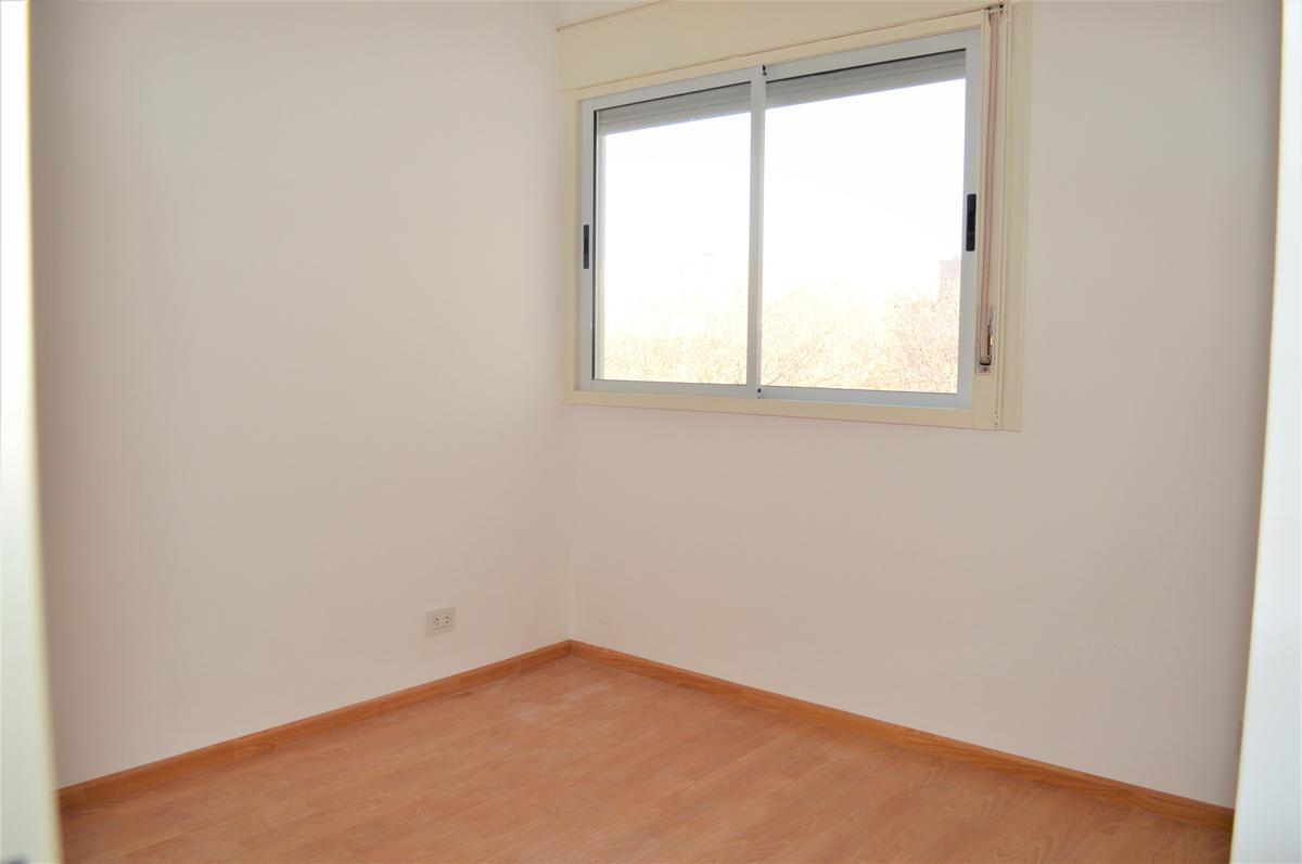Venta Departamento 2 Ambientes en San Martin con Balcon – con Renta 5