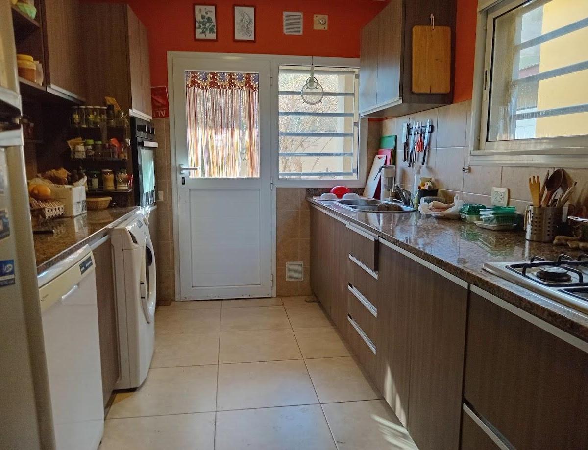 Quequén Venta de Casa Departamento y Local 2