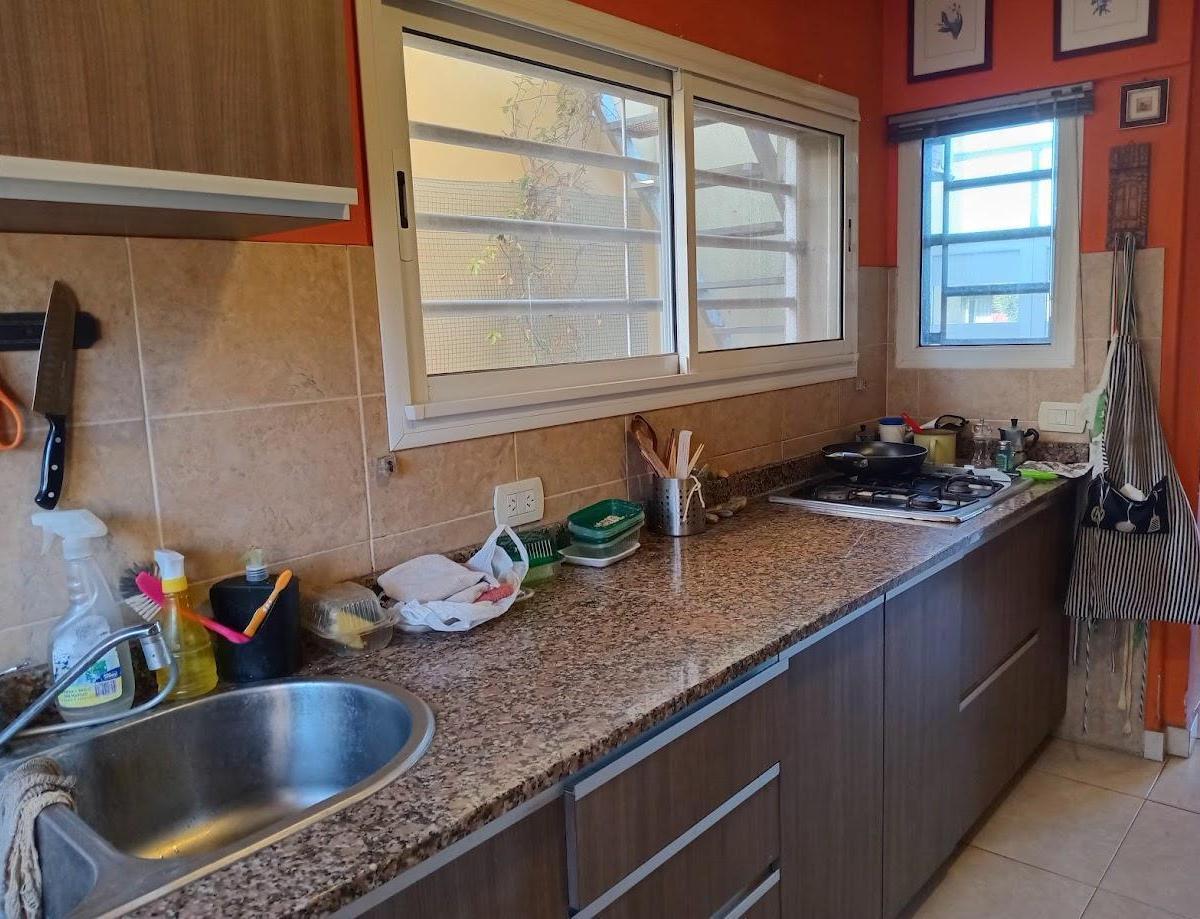 Quequén Venta de Casa Departamento y Local 4