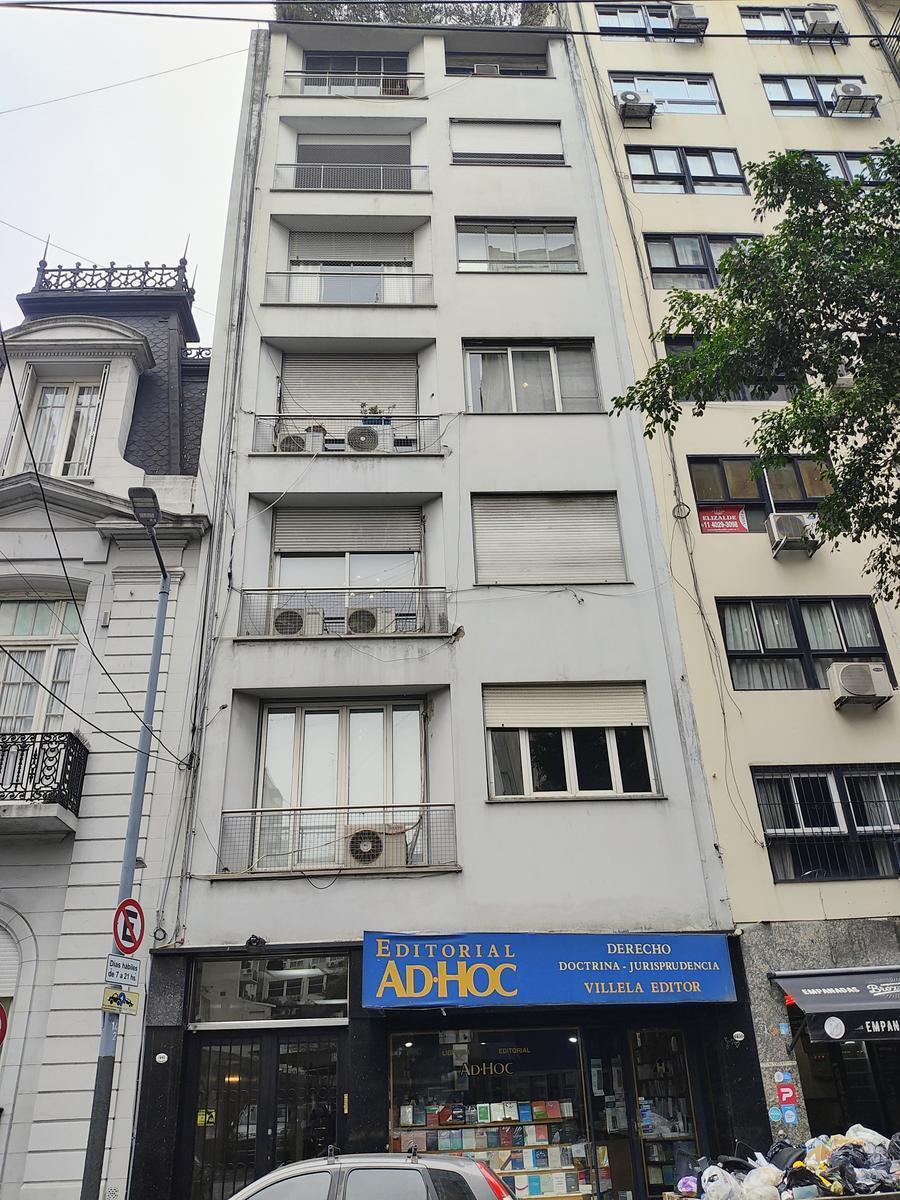 Venta Departamento Tipo Piso en Tribunales Centro Caba 1