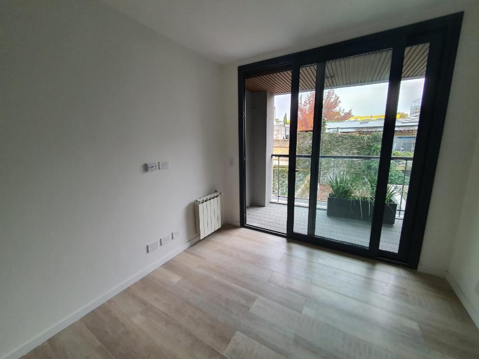 Departamento 3 Ambientes con Balcón en Belgrano 2