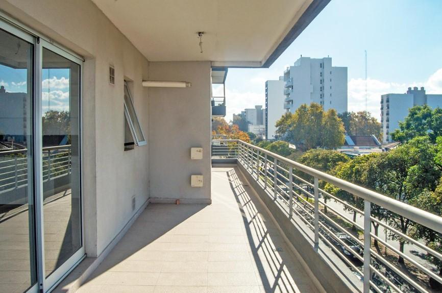 Departamento en Venta 3 Ambientes Gran Balcon Aterrazado y Cochera Cubierta - San Martin 4