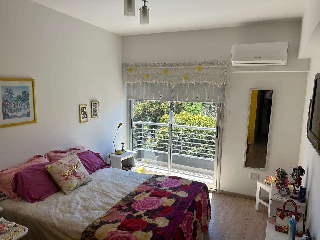 Departamento en Venta 3 Ambientes Gran Balcon Aterrazado y Cochera Cubierta - San Martin 2
