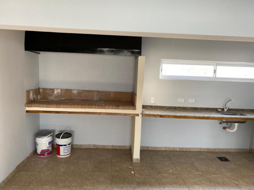 Venta Departamento de 3 Dorm. Quincho y Amplia Terraza 1