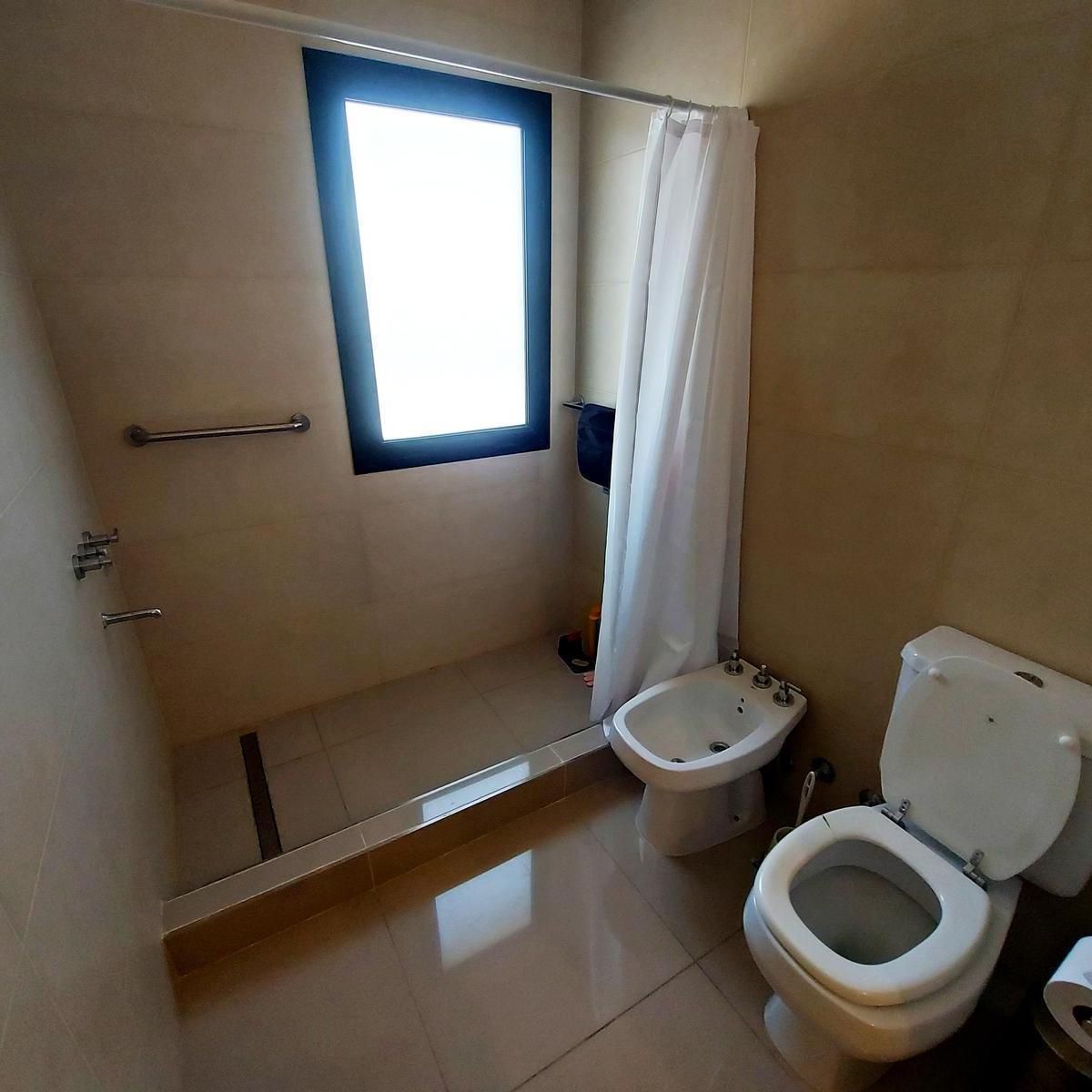 Venta Casa El Cantón Norte - Lote Al Lago - Pileta y Muelle 1
