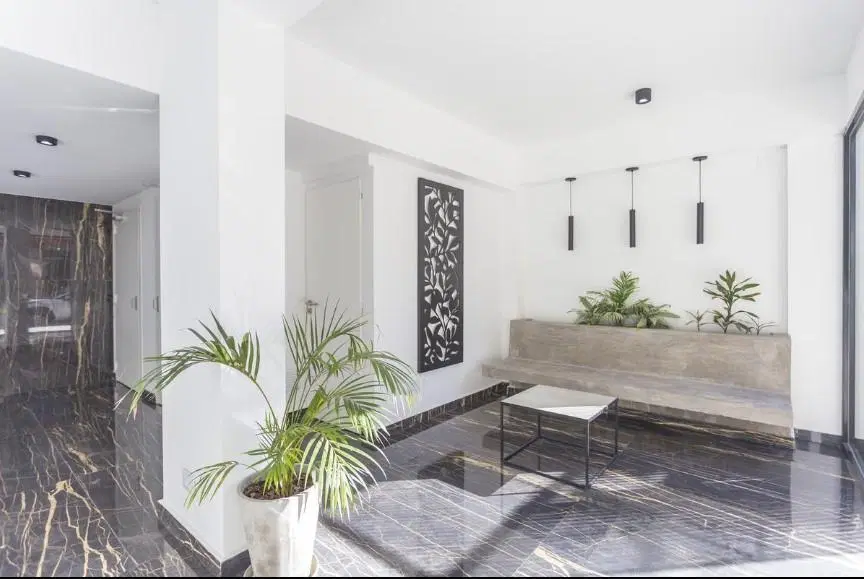 Venta  2 ambientes con balcon      - S.Martin(Ctro) 3