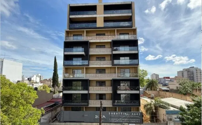Venta Departamento  1 ambiente lateral   - Caseros 2